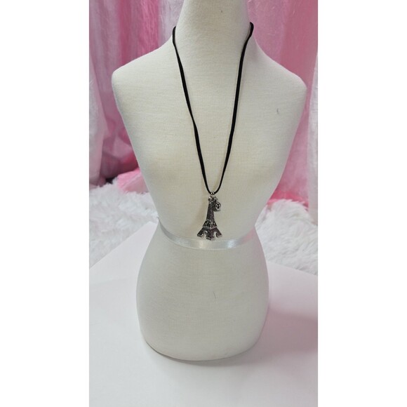 Jewelry Lot Paris Pearls Theme Clean Curated Bundle Free Gift - Picture 3 of 16